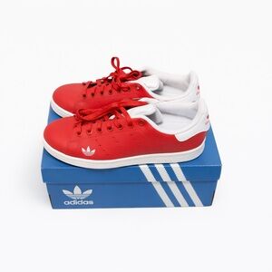 Adidas Stan Smith J Sneakers | Red & White | Size 6.5 Youth / Women’s 7